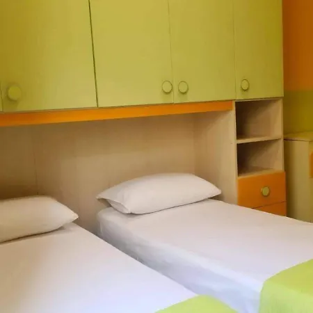 Dolcemar 切萨雷奥港